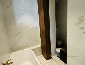 DESIGN.com®