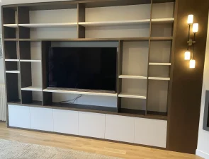 DESIGN.com®